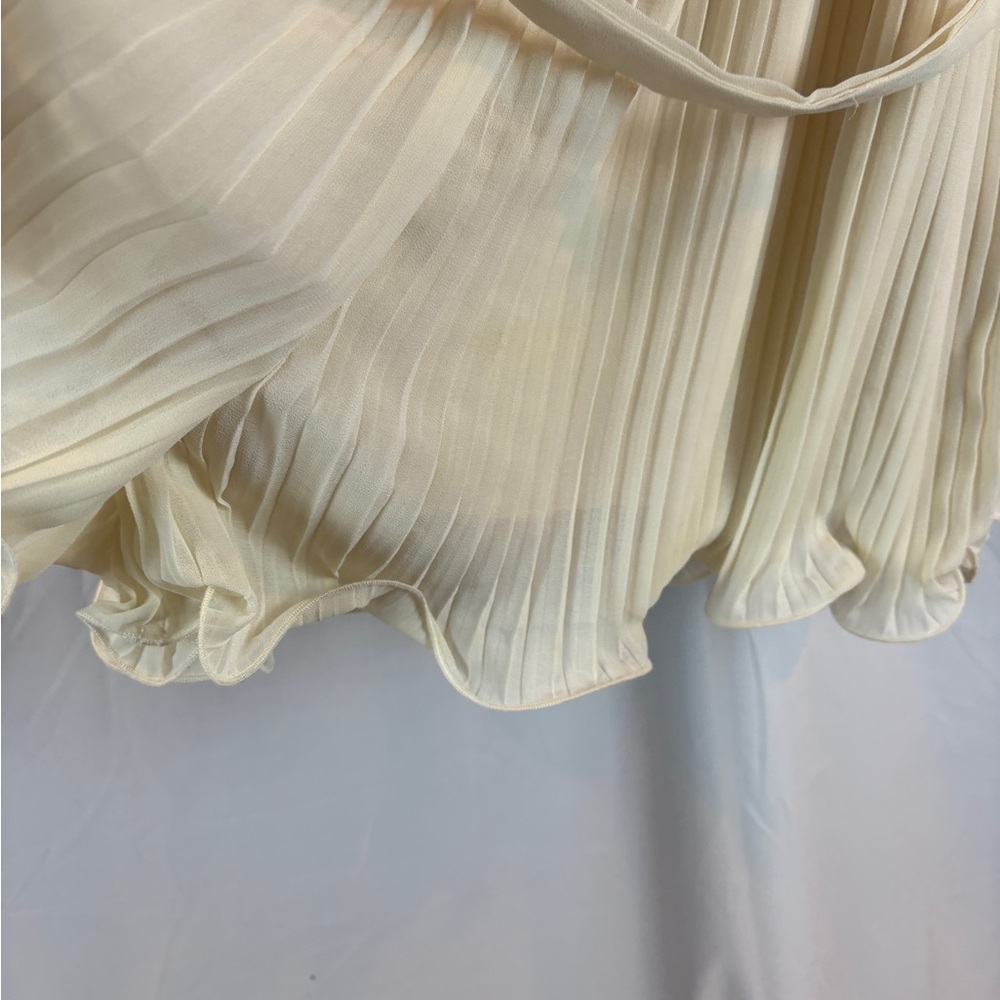 Endless Rose Cream Long Sleeve Pleated Romper - Picture 5 of 11